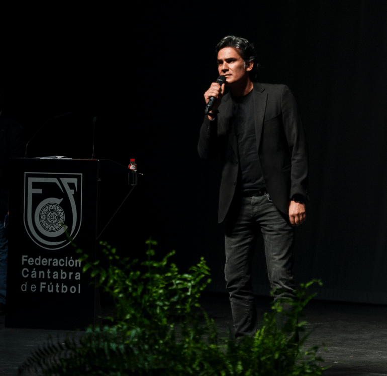 Captura de pantalla 2016-12-08 23.04.01.png